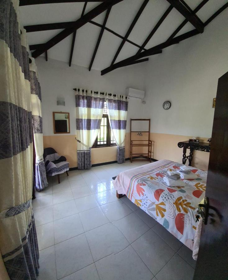 Bed and breakfast Ja-Elas French Touch Extérieur photo