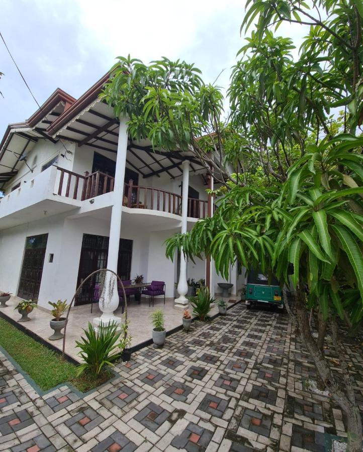 Bed and breakfast Ja-Elas French Touch Extérieur photo