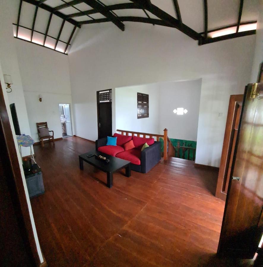 Bed and breakfast Ja-Elas French Touch Extérieur photo