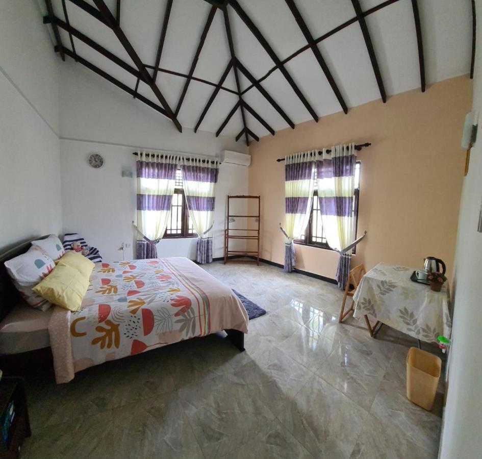 Bed and breakfast Ja-Elas French Touch Extérieur photo