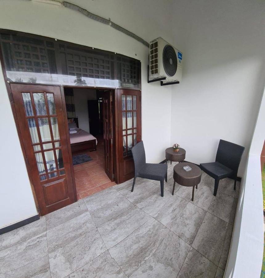 Bed and breakfast Ja-Elas French Touch Extérieur photo