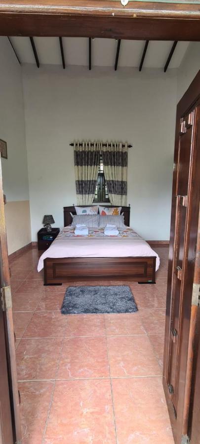 Bed and breakfast Ja-Elas French Touch Extérieur photo