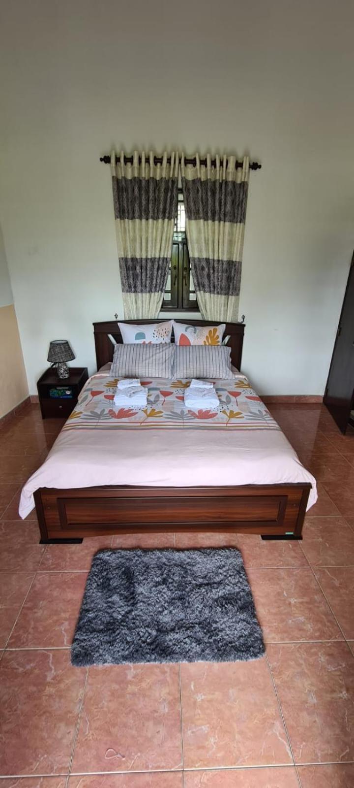 Bed and breakfast Ja-Elas French Touch Chambre photo